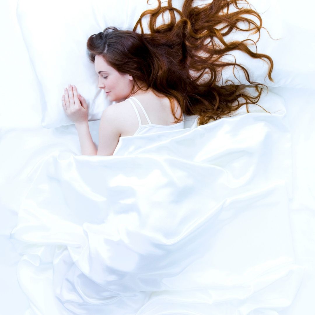White Mulberry Silk Pillowcase For Gloriously Good Hair & Skin