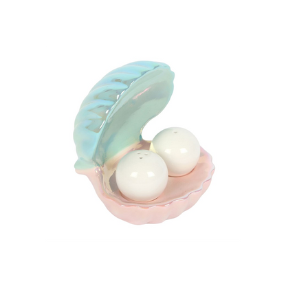 Clam Shell Salt and Pepper Shakers