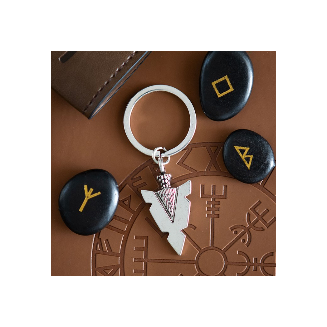 Norse Spjót arrowhead keyring